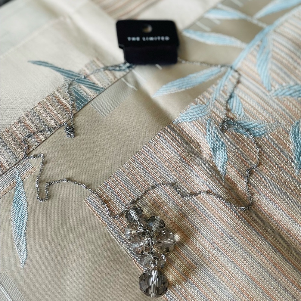 🇺🇸 SALE THE LIMITED Silver Necklace with Crystal Accents